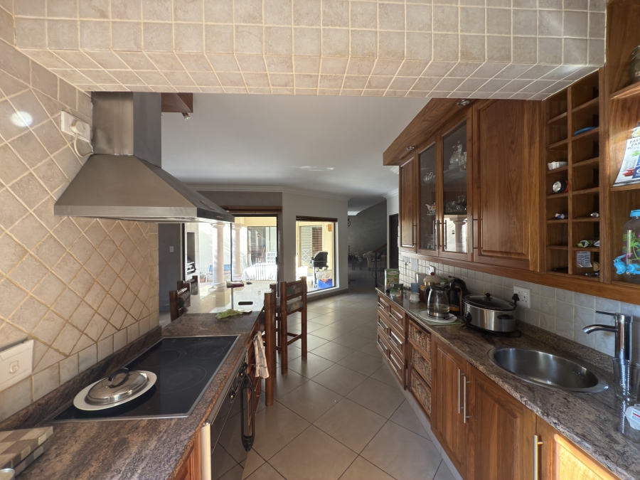4 Bedroom Property for Sale in Ruimsig Gauteng