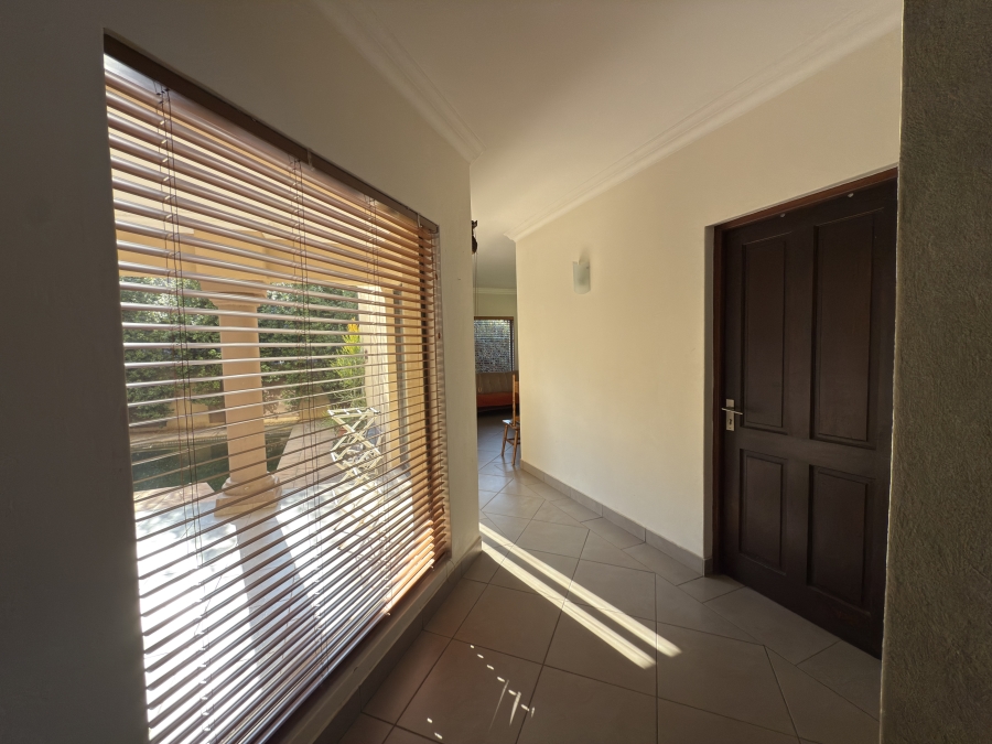 4 Bedroom Property for Sale in Ruimsig Gauteng