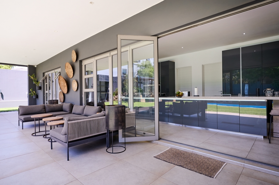 4 Bedroom Property for Sale in Waterfall Country Estate Gauteng
