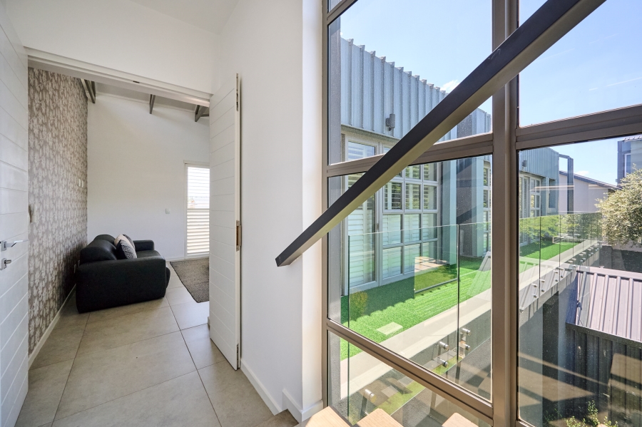 4 Bedroom Property for Sale in Waterfall Country Estate Gauteng