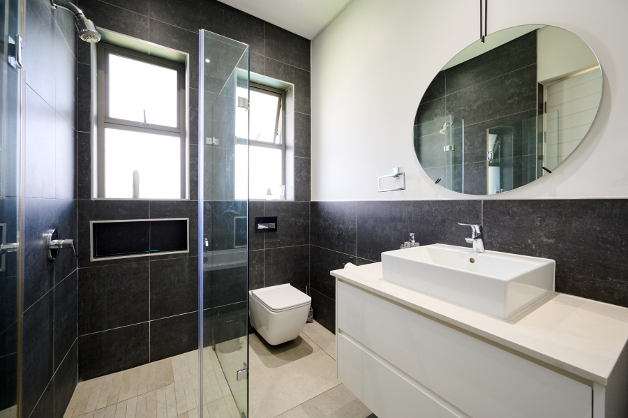 4 Bedroom Property for Sale in Waterfall Country Estate Gauteng