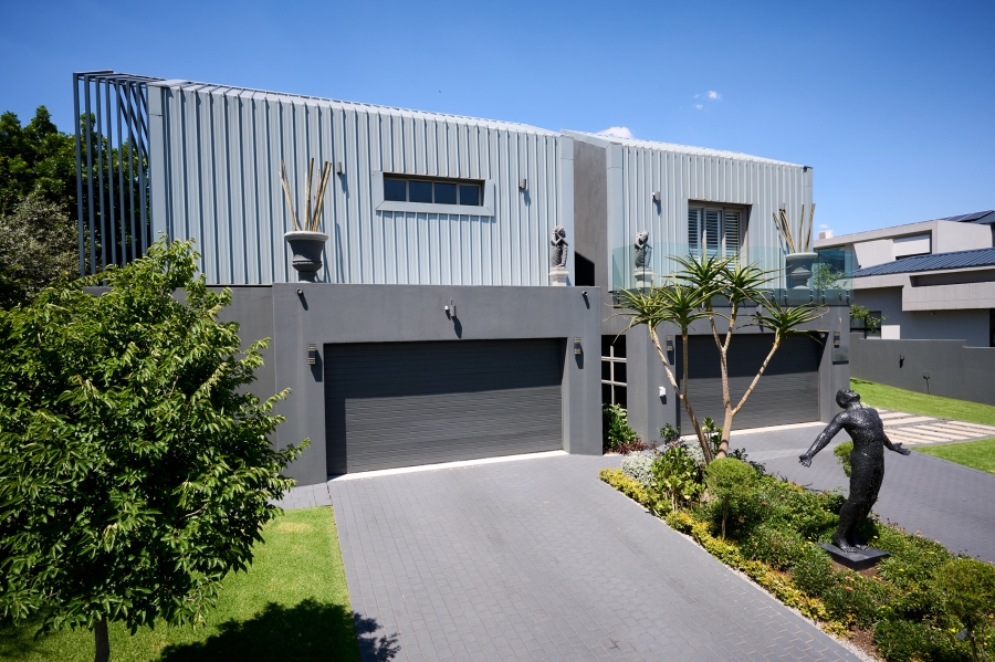 4 Bedroom Property for Sale in Waterfall Country Estate Gauteng