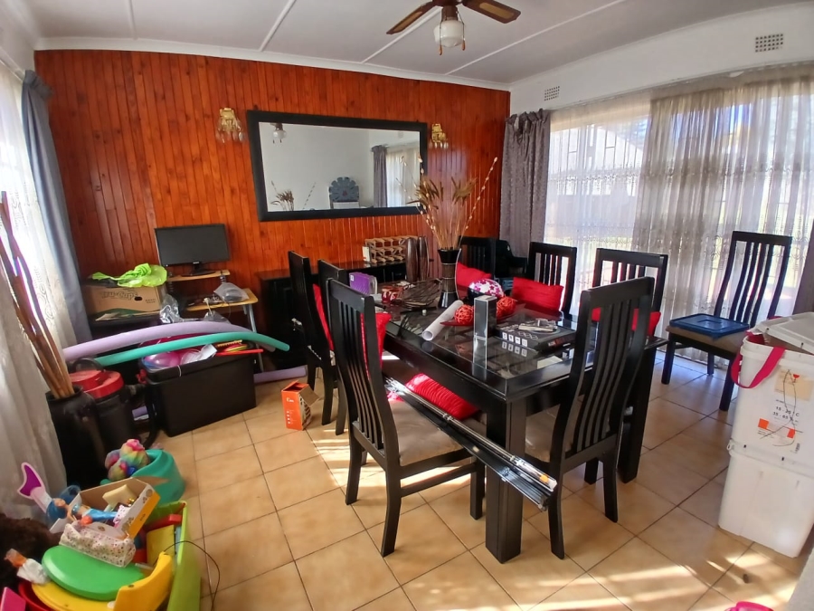 3 Bedroom Property for Sale in Birch Acres Gauteng