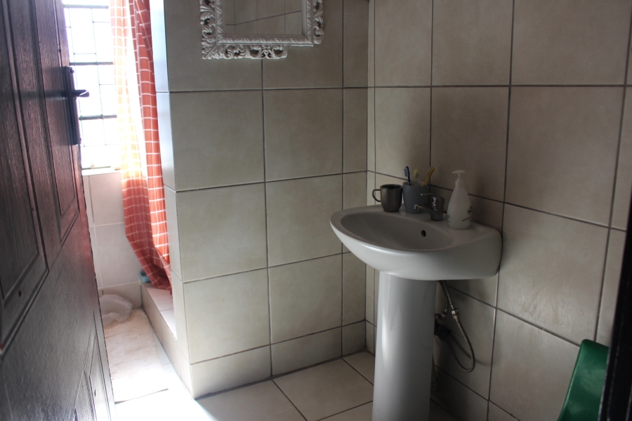 7 Bedroom Property for Sale in Roodepoort West Gauteng