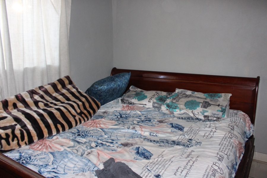 7 Bedroom Property for Sale in Roodepoort West Gauteng