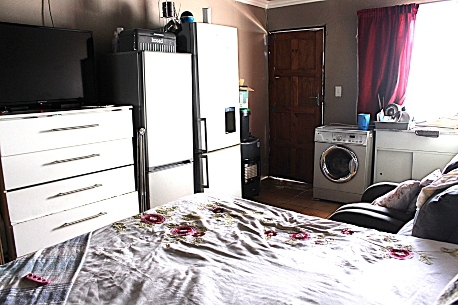 7 Bedroom Property for Sale in Roodepoort West Gauteng