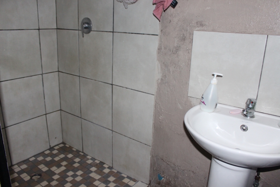 7 Bedroom Property for Sale in Roodepoort West Gauteng