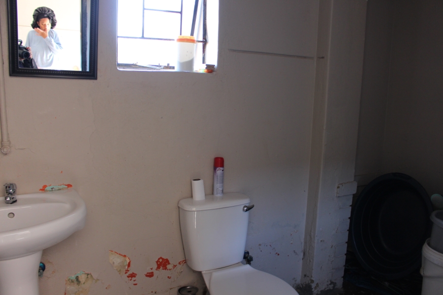 7 Bedroom Property for Sale in Roodepoort West Gauteng