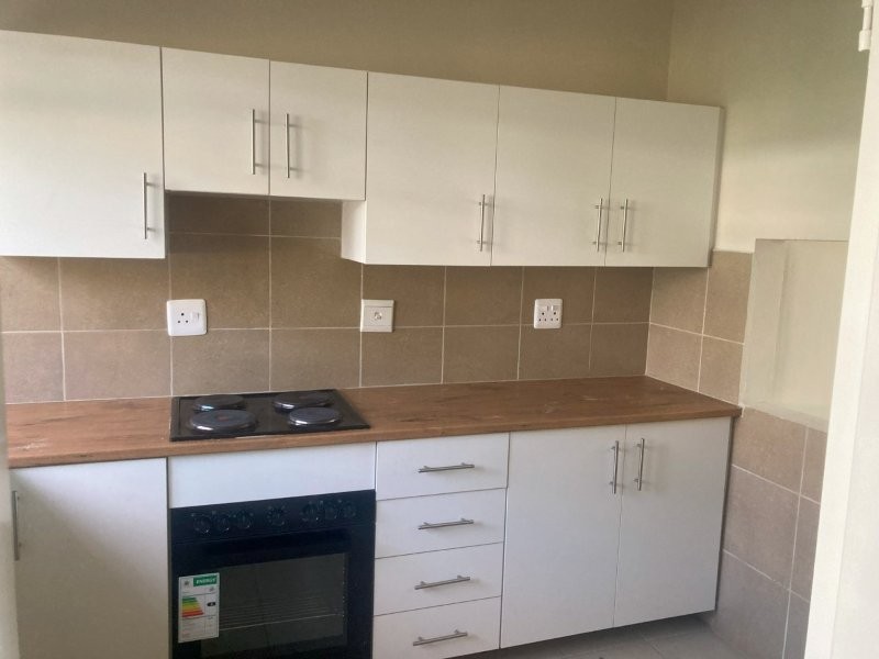 To Let 2 Bedroom Property for Rent in Windsor East Gauteng