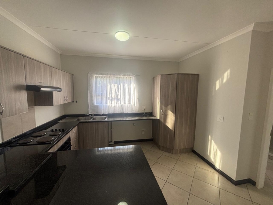 To Let 2 Bedroom Property for Rent in Brentwood Park Gauteng