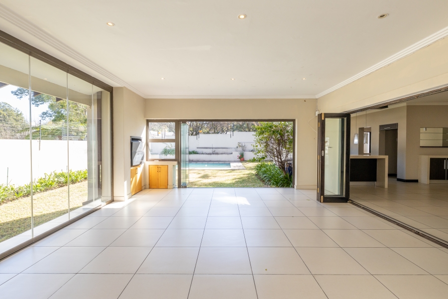 4 Bedroom Property for Sale in Bryanston Gauteng