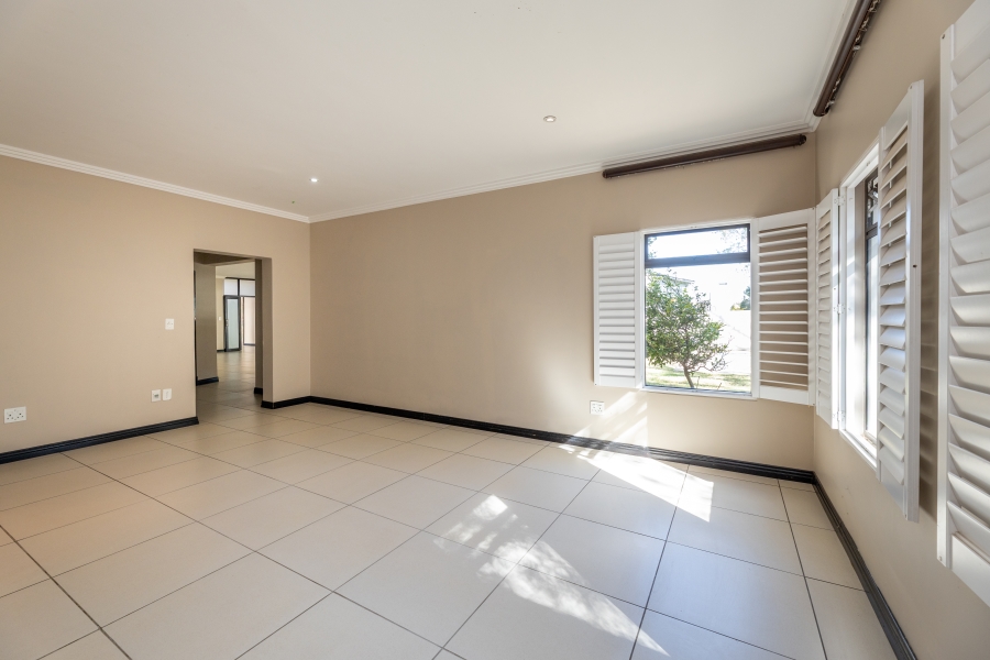 4 Bedroom Property for Sale in Bryanston Gauteng