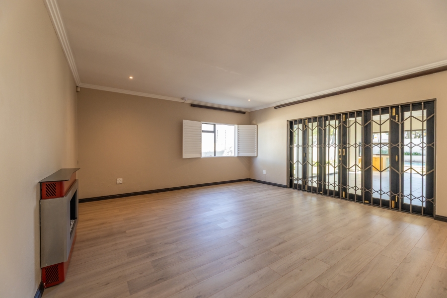 4 Bedroom Property for Sale in Bryanston Gauteng