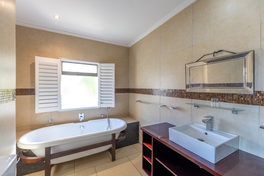 4 Bedroom Property for Sale in Bryanston Gauteng
