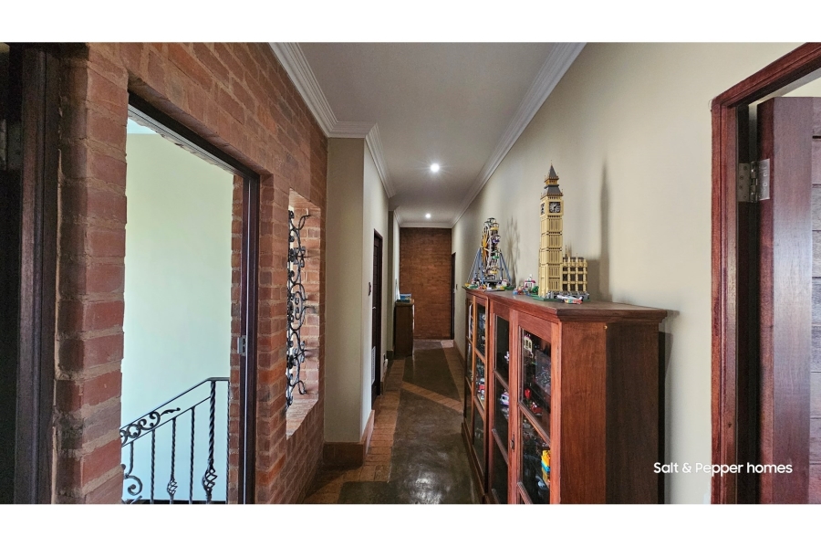 To Let 4 Bedroom Property for Rent in Rose Acres Estate Gauteng