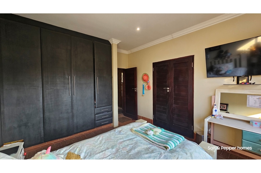 To Let 4 Bedroom Property for Rent in Rose Acres Estate Gauteng