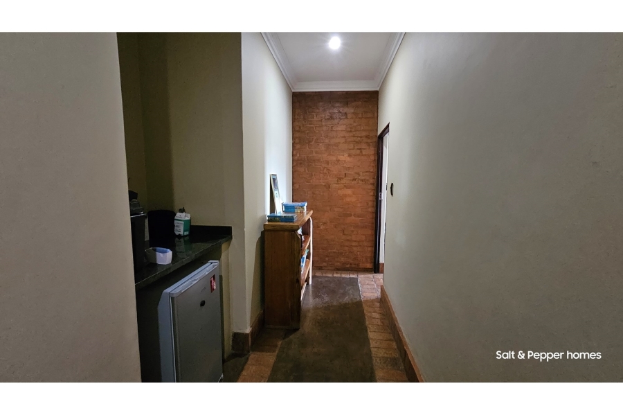 To Let 4 Bedroom Property for Rent in Rose Acres Estate Gauteng
