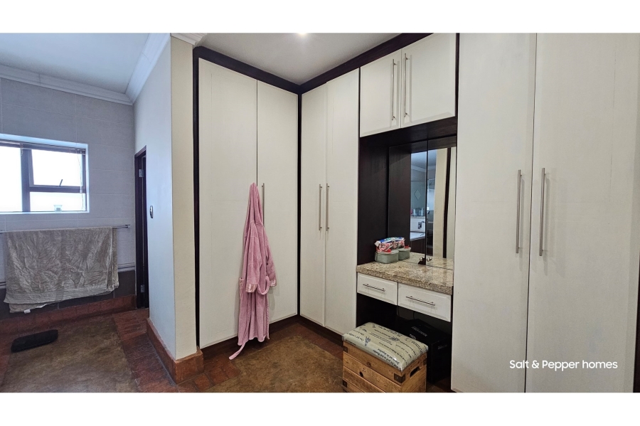 To Let 4 Bedroom Property for Rent in Rose Acres Estate Gauteng