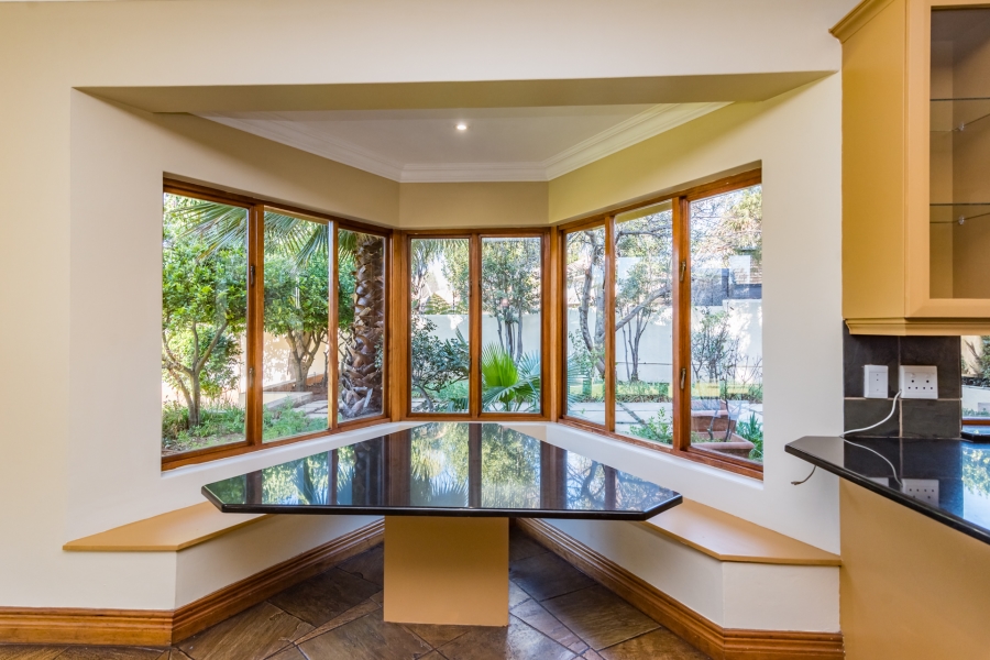 5 Bedroom Property for Sale in Ruimsig Gauteng