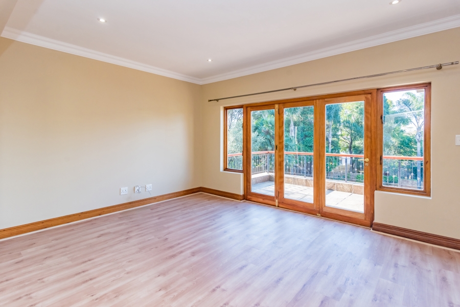 5 Bedroom Property for Sale in Ruimsig Gauteng