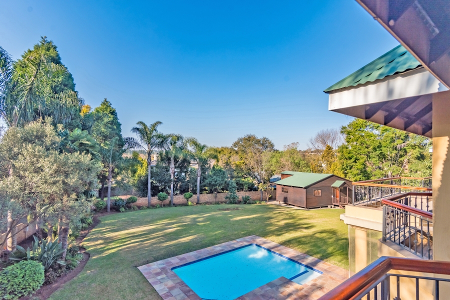 5 Bedroom Property for Sale in Ruimsig Gauteng