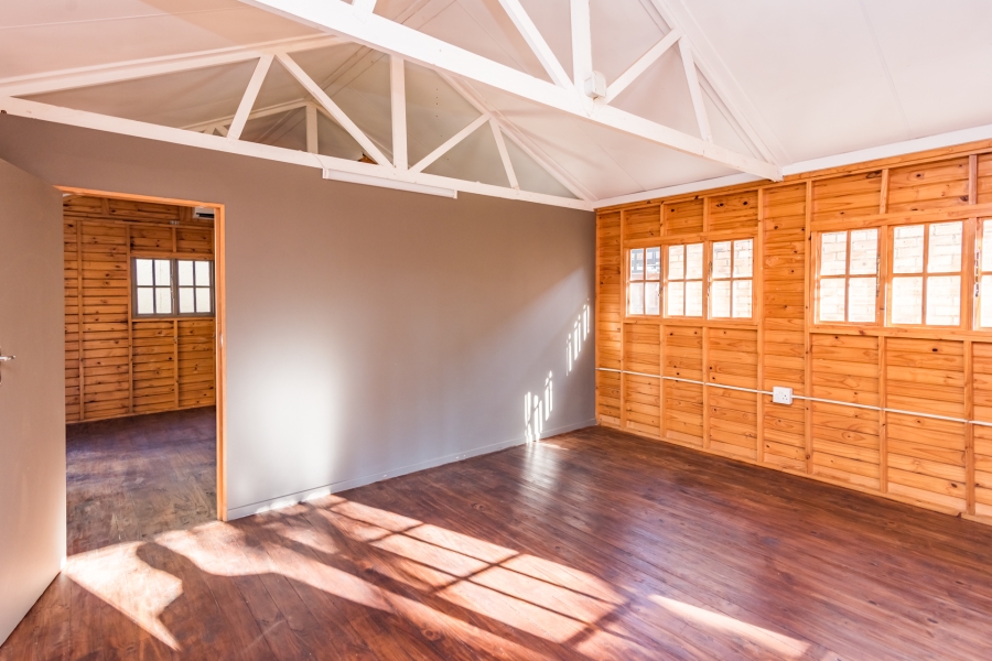 5 Bedroom Property for Sale in Ruimsig Gauteng