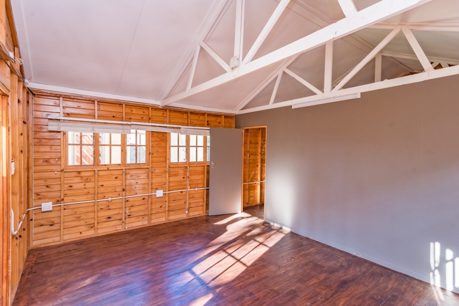 5 Bedroom Property for Sale in Ruimsig Gauteng