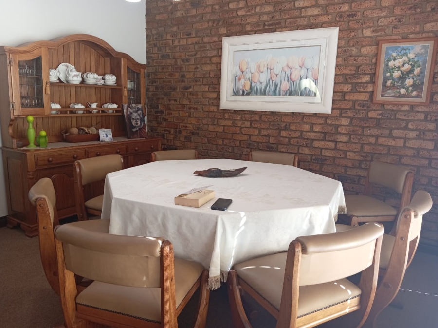 5 Bedroom Property for Sale in Meyerton South Gauteng
