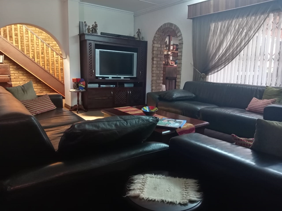 5 Bedroom Property for Sale in Meyerton South Gauteng