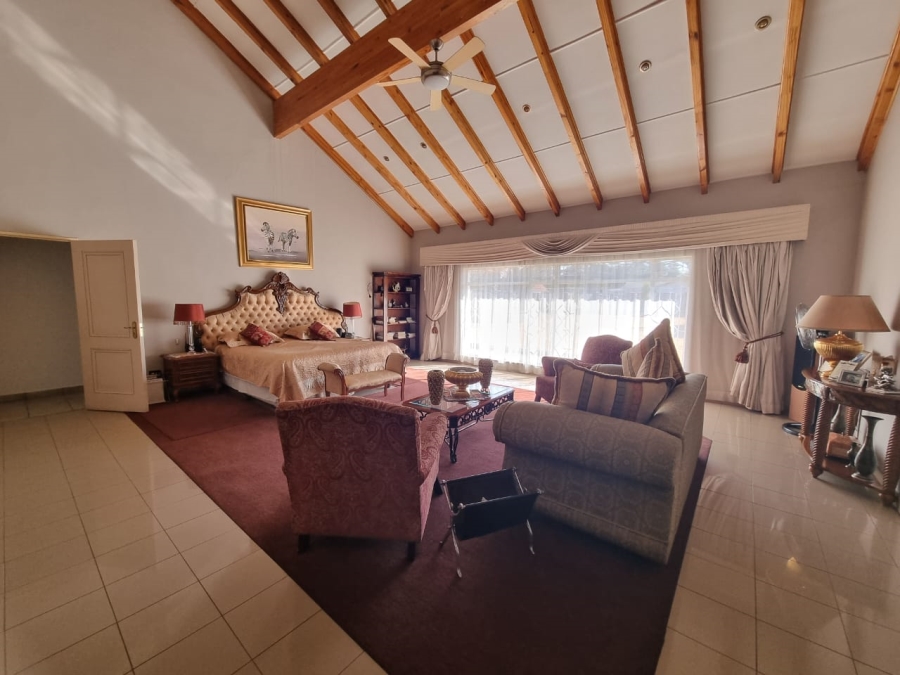 5 Bedroom Property for Sale in Arcon Park Gauteng