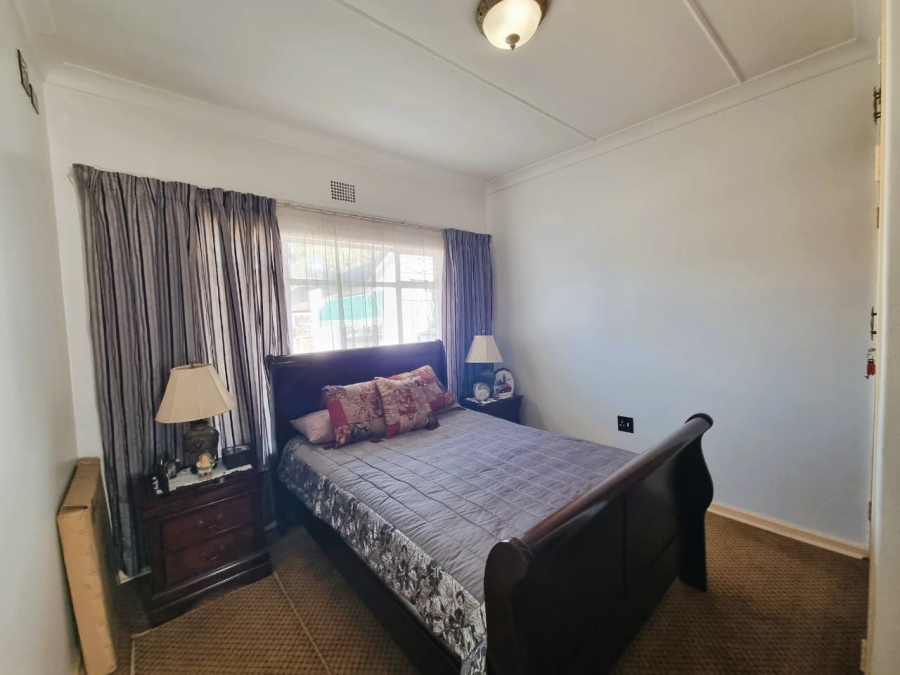 5 Bedroom Property for Sale in Arcon Park Gauteng