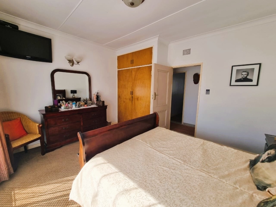 5 Bedroom Property for Sale in Arcon Park Gauteng