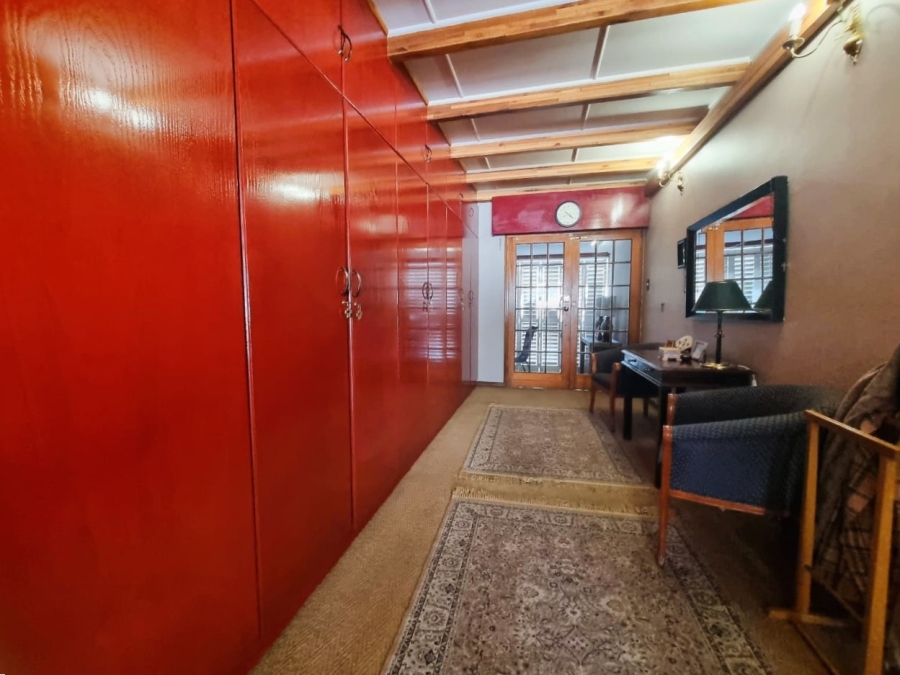 5 Bedroom Property for Sale in Arcon Park Gauteng