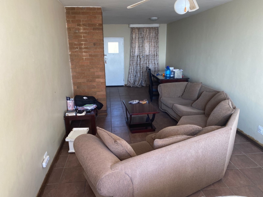 2 Bedroom Property for Sale in Gezina Gauteng