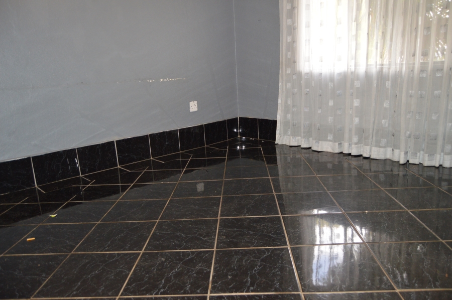 To Let 3 Bedroom Property for Rent in Roodepoort Central Gauteng