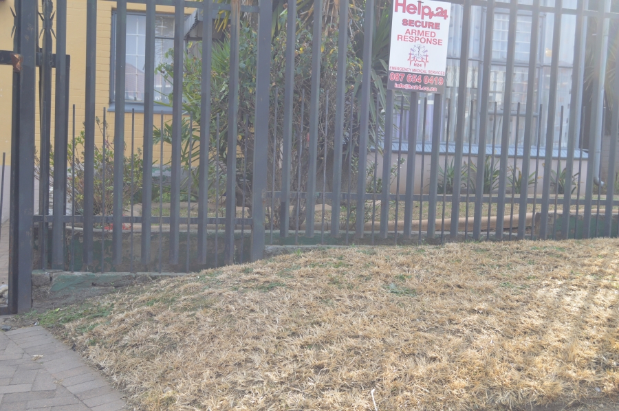 To Let 3 Bedroom Property for Rent in Roodepoort Central Gauteng