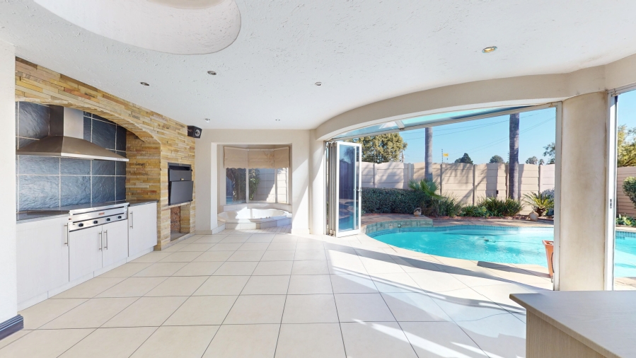 3 Bedroom Property for Sale in Bartlett Gauteng