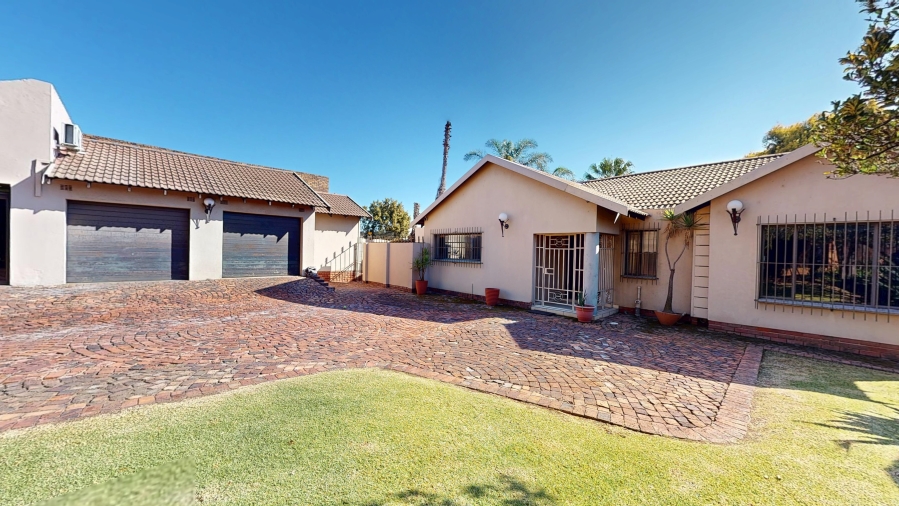 3 Bedroom Property for Sale in Bartlett Gauteng