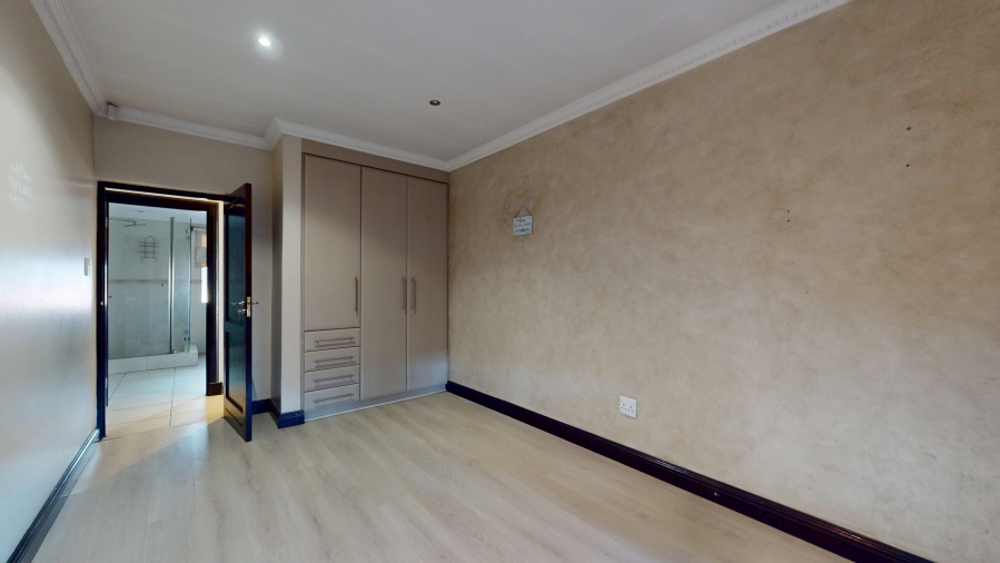 3 Bedroom Property for Sale in Bartlett Gauteng