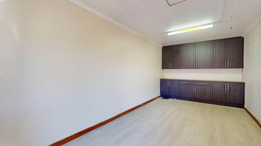 3 Bedroom Property for Sale in Bartlett Gauteng