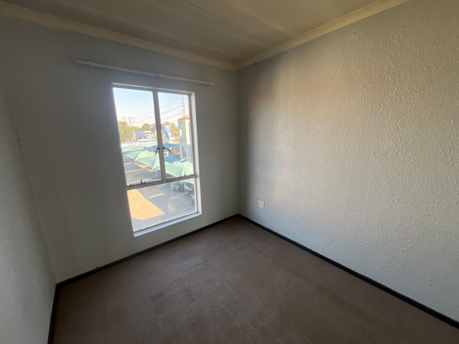 2 Bedroom Property for Sale in Randhart Gauteng