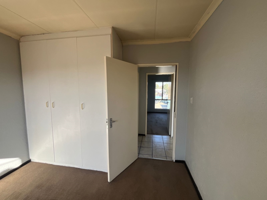 2 Bedroom Property for Sale in Randhart Gauteng