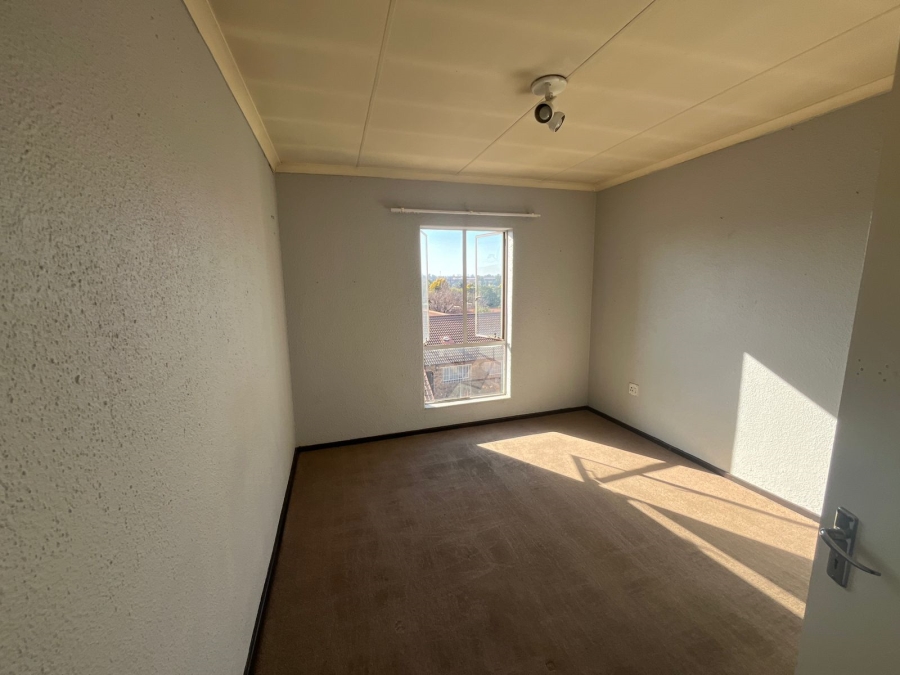 2 Bedroom Property for Sale in Randhart Gauteng