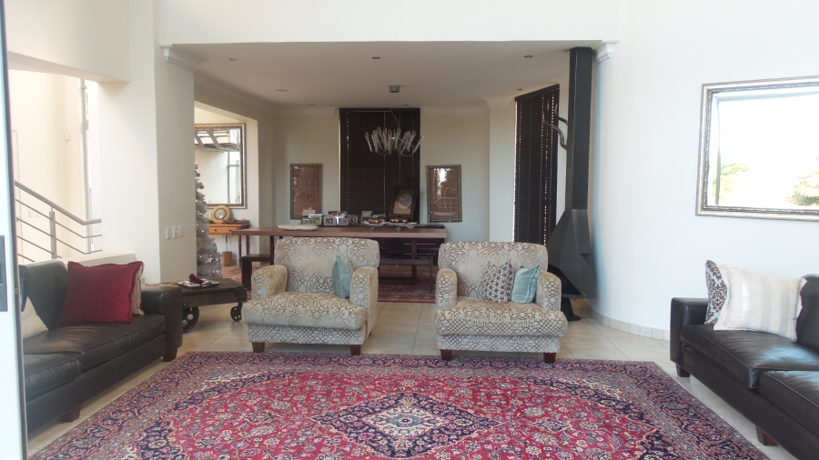 6 Bedroom Property for Sale in Waterkloof Ridge Gauteng