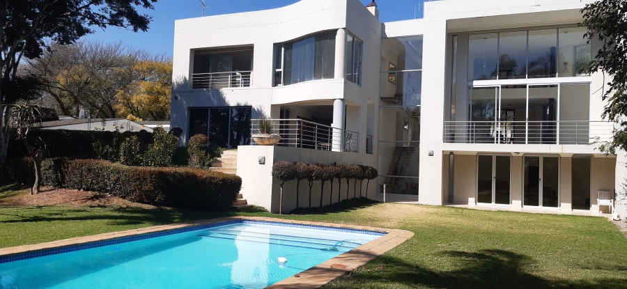 6 Bedroom Property for Sale in Waterkloof Ridge Gauteng
