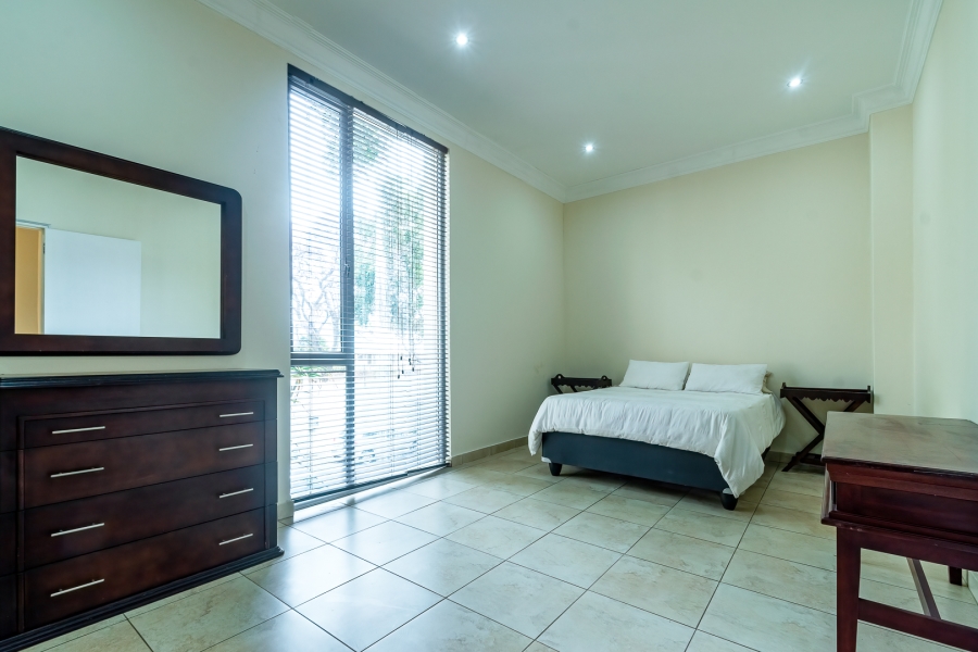 6 Bedroom Property for Sale in Waterkloof Ridge Gauteng