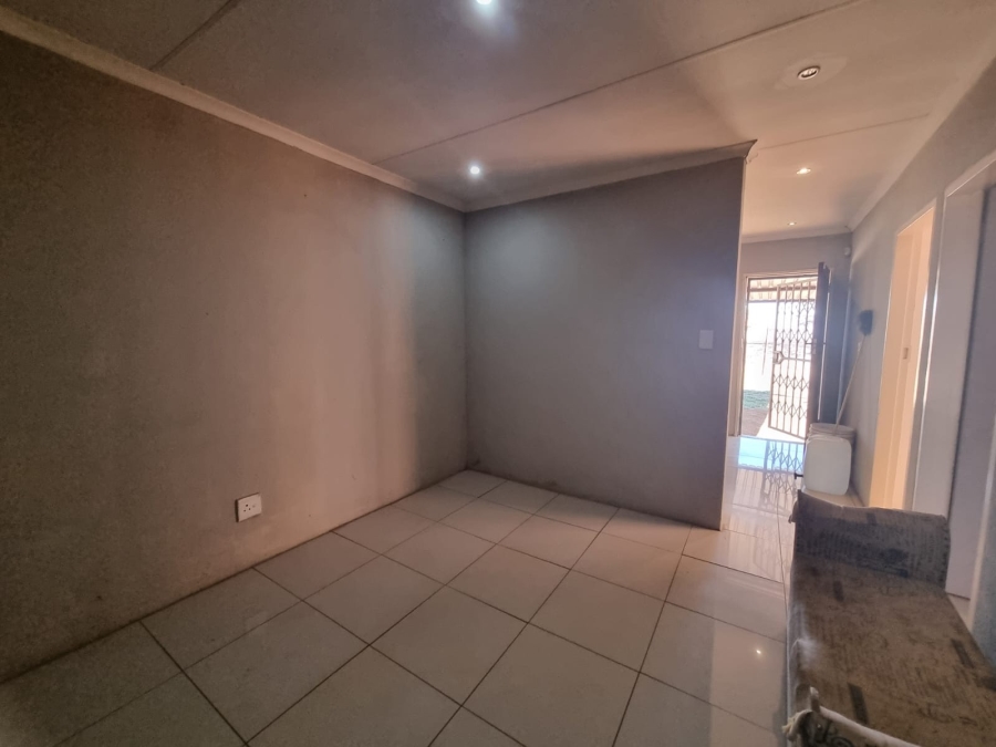 3 Bedroom Property for Sale in Riversdale Gauteng