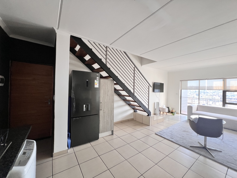 To Let 3 Bedroom Property for Rent in Barbeque Downs Gauteng