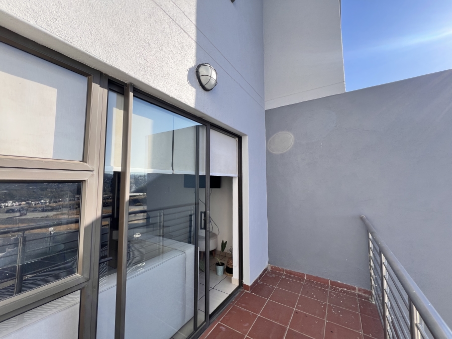 To Let 3 Bedroom Property for Rent in Barbeque Downs Gauteng