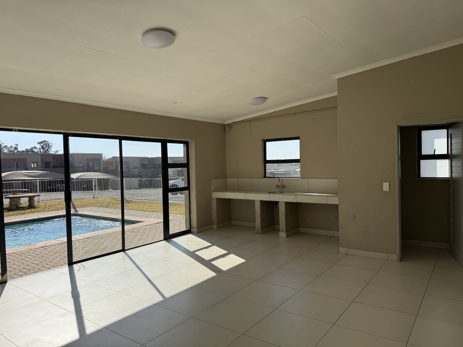 To Let 2 Bedroom Property for Rent in Benoni North Gauteng